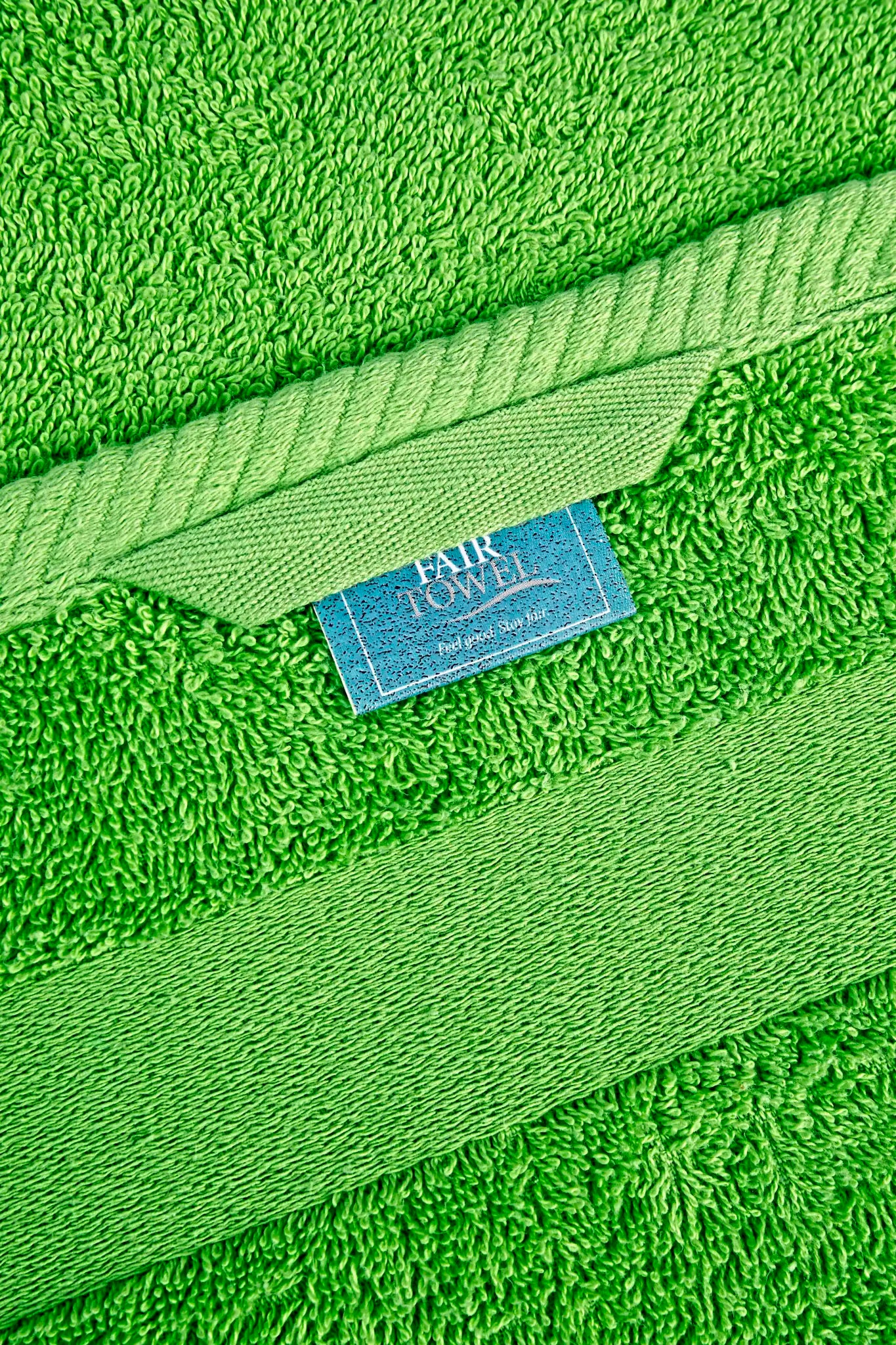 0037c52edd5052cf5a9f65a6a9aeb4f2