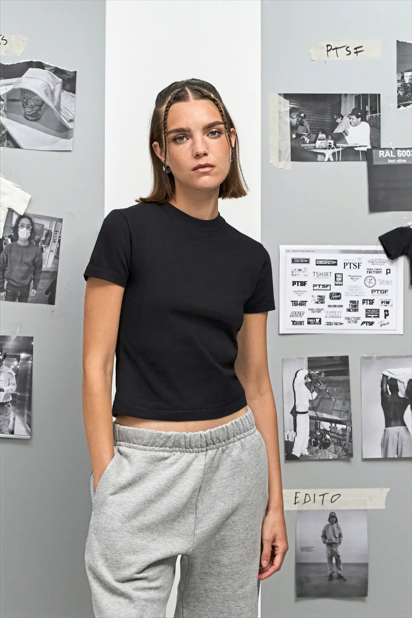 all-groups Women's Cropped T-Shirt Lilia